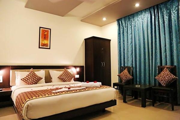 Narayans Leela Inn